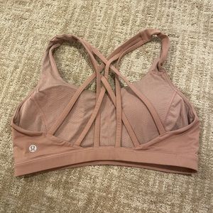 Lululemon sports bra